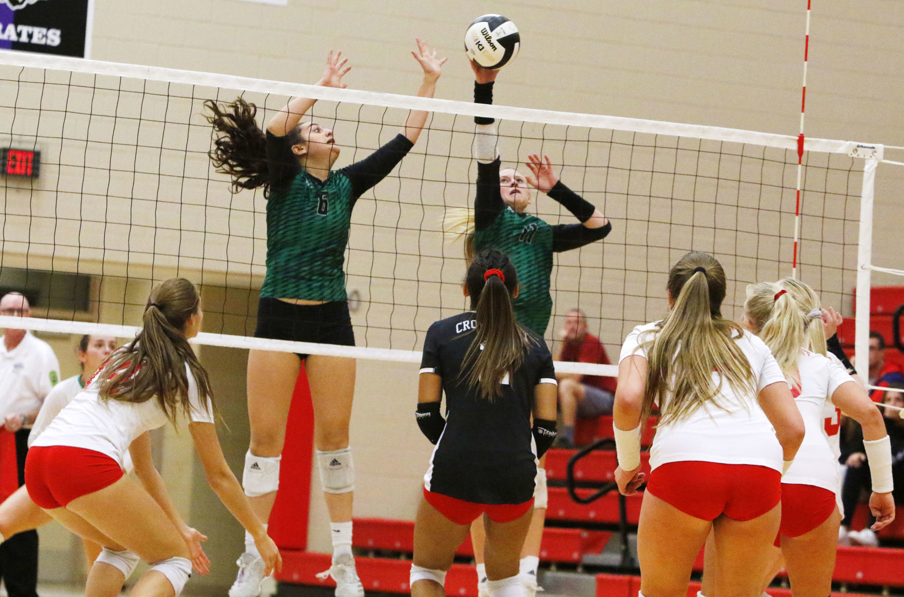 Gallery: 4A volleyball sectional final: Crown Point vs. Valparaiso